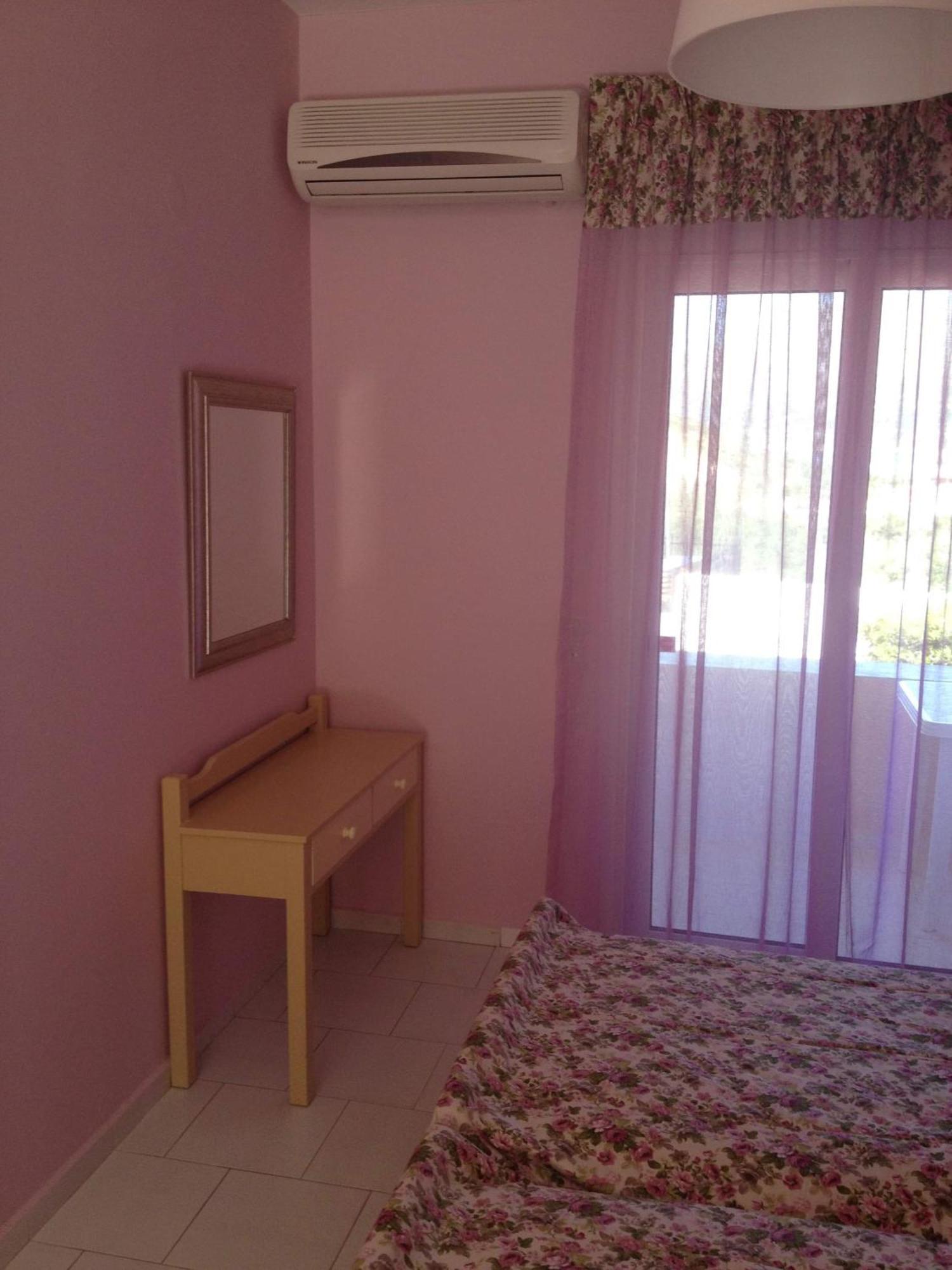Erato1 Hotel Plakias Bagian luar foto